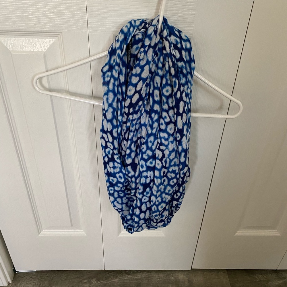 Express Cheetah print infinity scarf